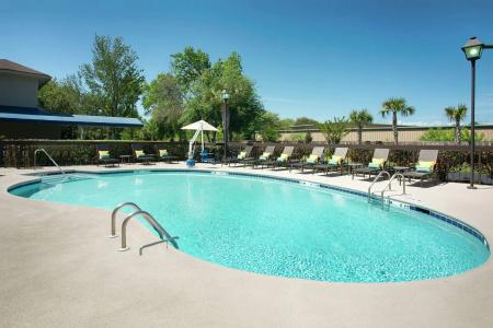 Hampton Inn Hilton Head - 14