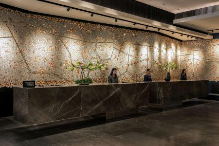 DoubleTree by Hilton Bangkok Ploenchit - 1