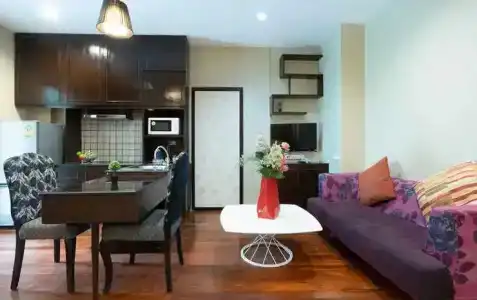 Greenview Ekkamai10 Suite - 6