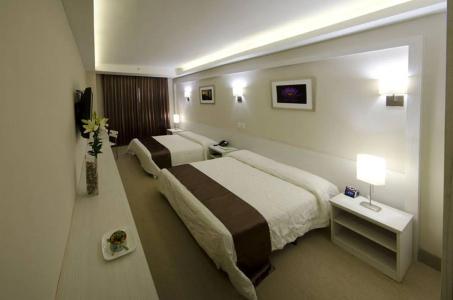Weston Suites - 22