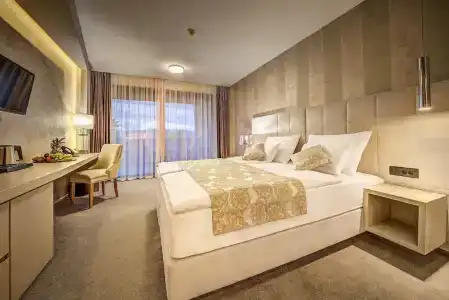 Maritim - 25