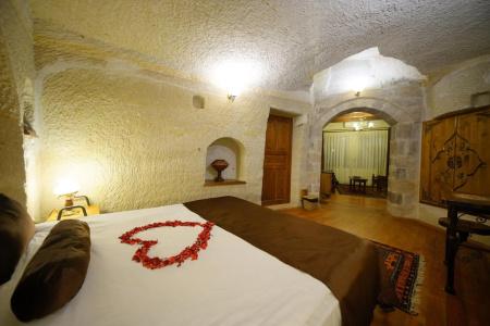 Harman Cave - 18