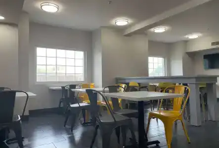 Microtel Inn and Suites by Wyndham / Shreveport - 23