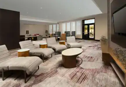 Courtyard by Marriott - 2