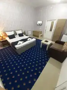 Lind Hostel and Guest House - 31