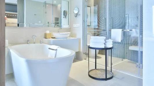 Holiday Inn & Suites Rayong City Centre, An Ihg - 85