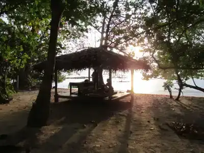 Melina Beach Front Bungalows - 16