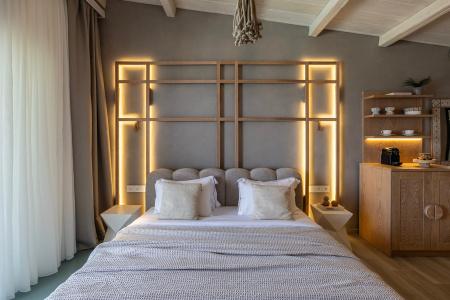Blue Carpet Luxury Suites - 133