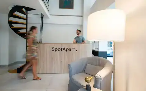 Spot Apart - 10