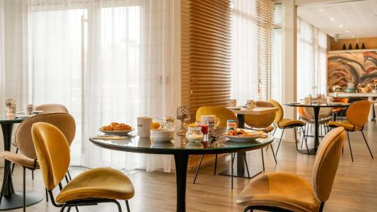 Kyriad Prestige Vannes Centre-Palais des Arts - 33