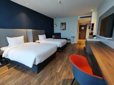 Holiday Inn Express Xi'An Intl Trade&Logistic Park, An Ihg - 1