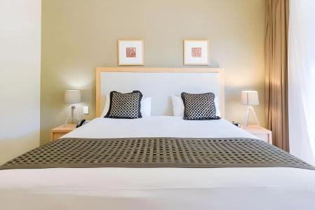 Rydges - 29