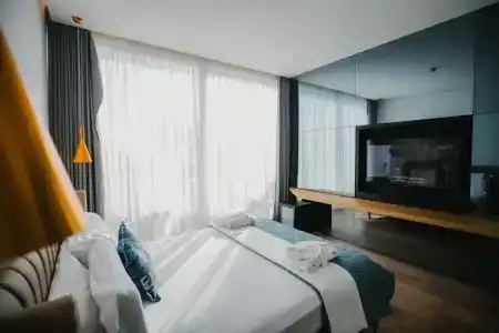 Empire Beach Resort - 4
