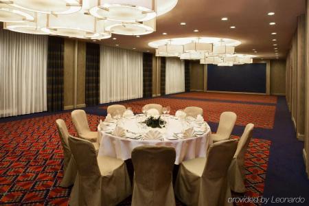 Sheraton Poznan - 34