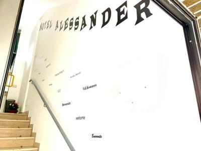 Alessander - 11