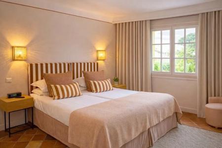 La Bastide Du Port - Hôtel de Charme - 30