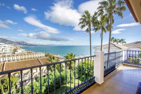Ramada & Suites by Wyndham Costa del Sol Fuengirola - 112