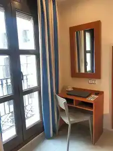 Cantón - 24