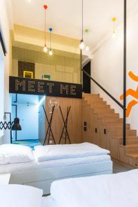 MeetMe23 - 34