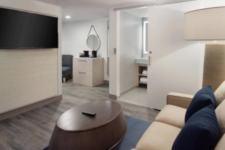 Courtyard Miami Coconut Grove - 81