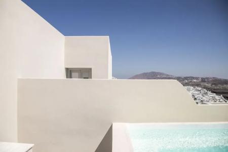Caldera Cliff Illusion - 17