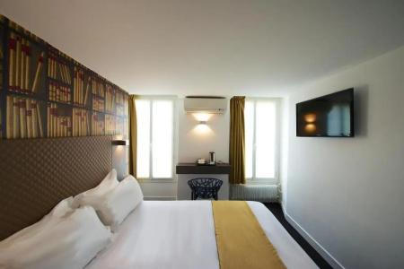 Hôtel de la Gaîté - 48