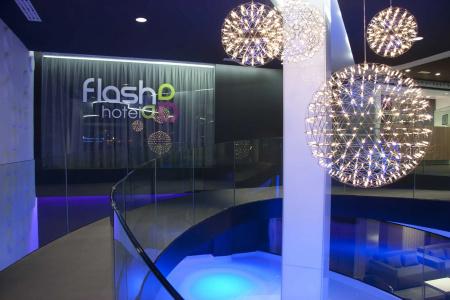 Flash Benidorm - Adults Only 4 Sup - 25