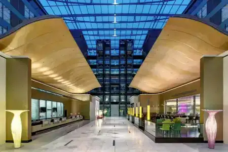 Hilton Frankfurt Airport - 14
