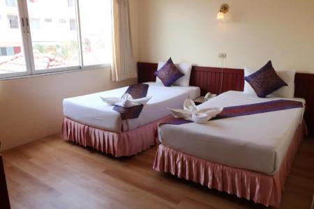 Chumphon Palace - 46