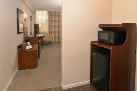Hampton Inn-South - 30