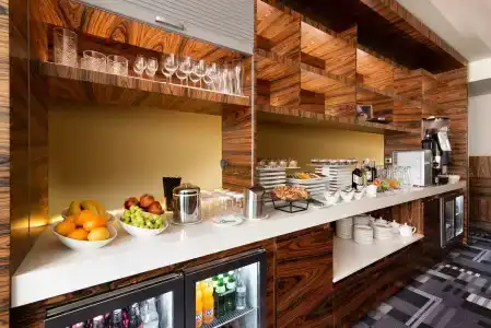 DoubleTree by Hilton Krakow & Convention Center - 14