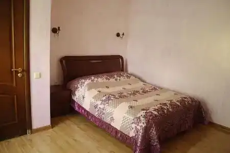 Little Shangri-La - 9