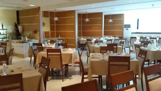 Al Jazira Club - 22
