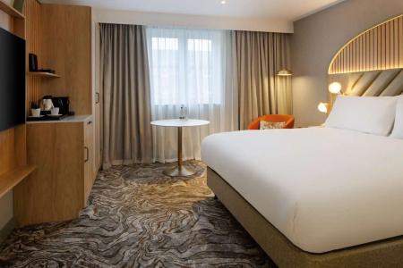DoubleTree by Hilton Bristol North - 33