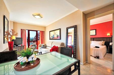 Holiday World Resort - 4