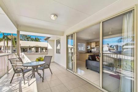 Noosa River Palms - 44