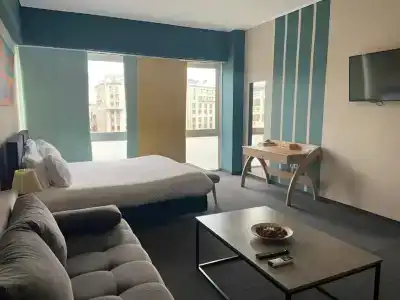 Connect Suites - 24