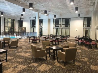 Red Roof Inn Plus+ & Suites Houston – Iah Airport Sw - 23
