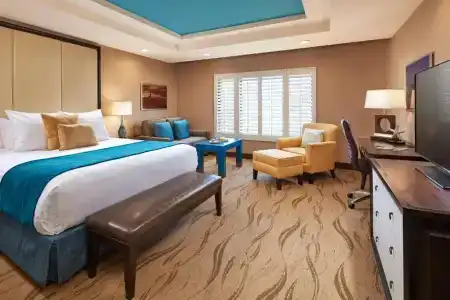 Empress La Jolla - 69
