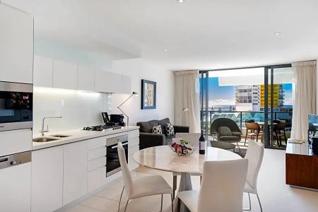 Peppers Broadbeach - 93