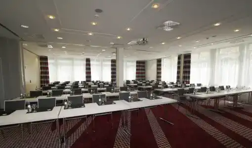 Holiday Inn Frankfurt Airport - Neu-Isenburg, An Ihg - 16