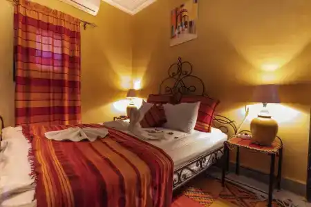 Riad Losra - 55