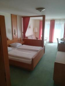 Zum Märchenwald - 2