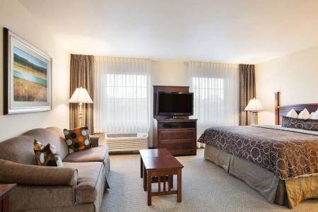Staybridge Suites Airport, An Ihg - 61