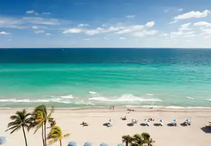 Hollywood Beach Marriott - 16