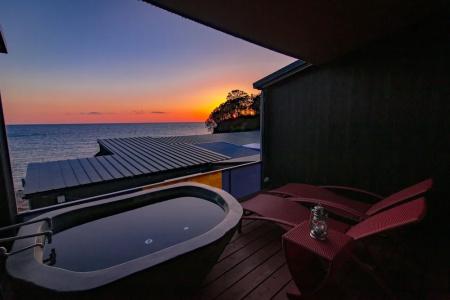 Xyz Private Spa And Seaside Resort - 146