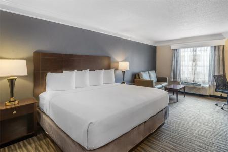 Best Western West - 54