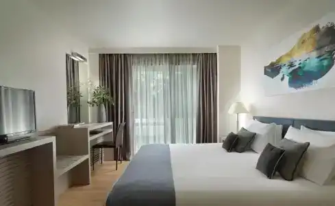 Blazer Suites - 52