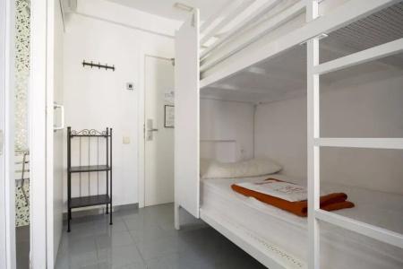 Factory Hostels - 5