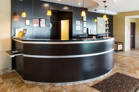 Med City & Suites - 14